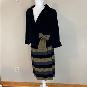 Options by Shani Evening Formal Velvet  And Silk Skirt Set Size 8